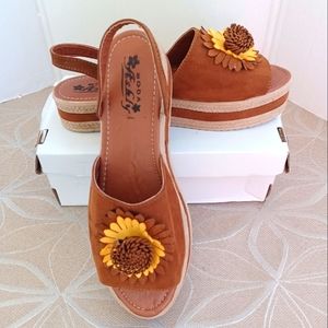 Platform Sunflower Sandals